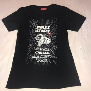 Heidi.com Men’s Swiss Stars Tee, Size M